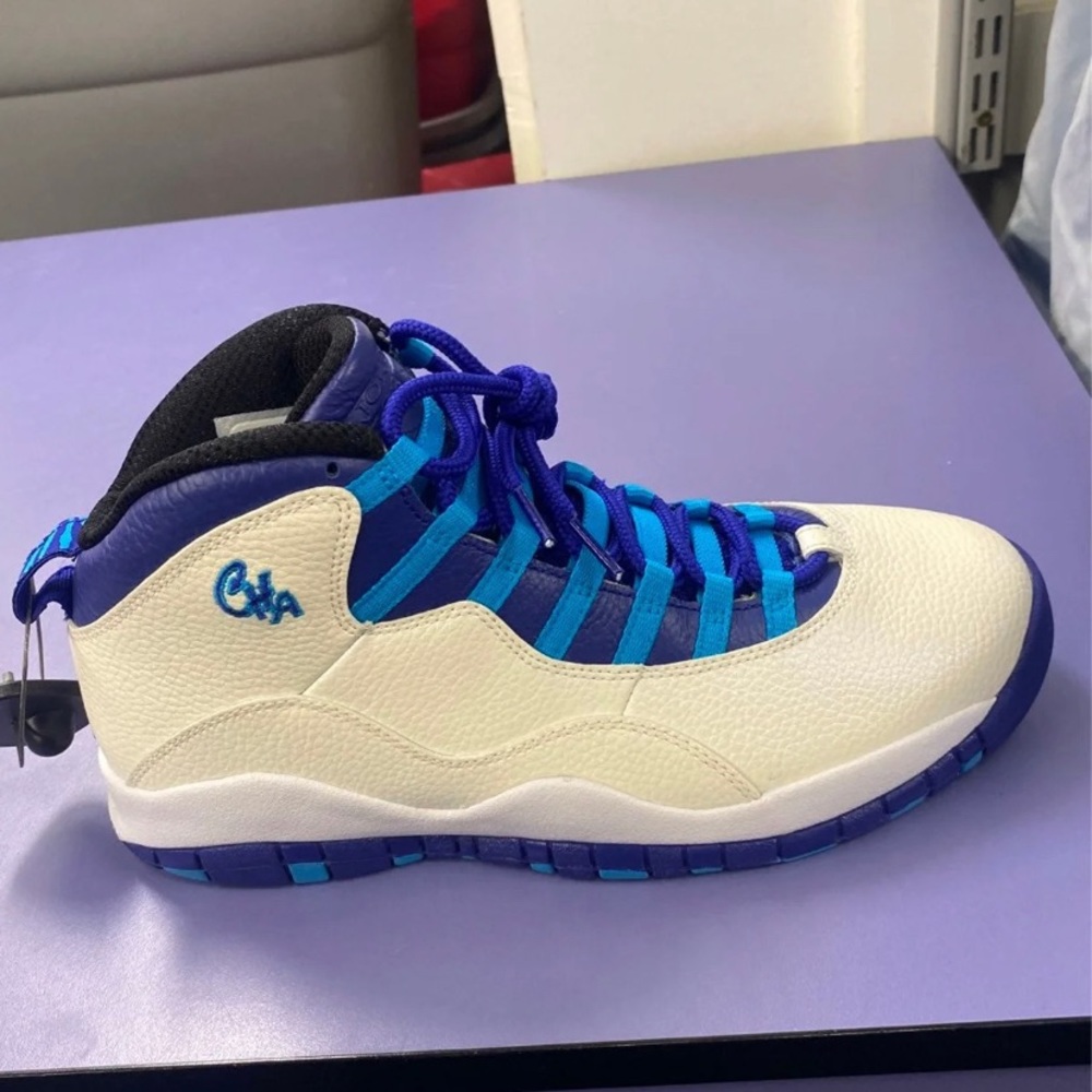 Charlotte Jordan 10 size 9.5